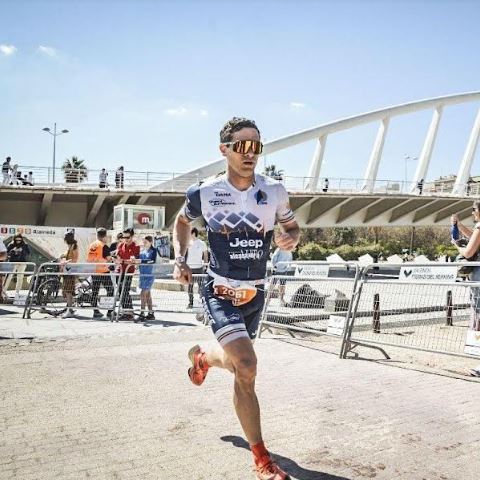 Simone Berrino fa una grande cosa all’Ironman di Valencia